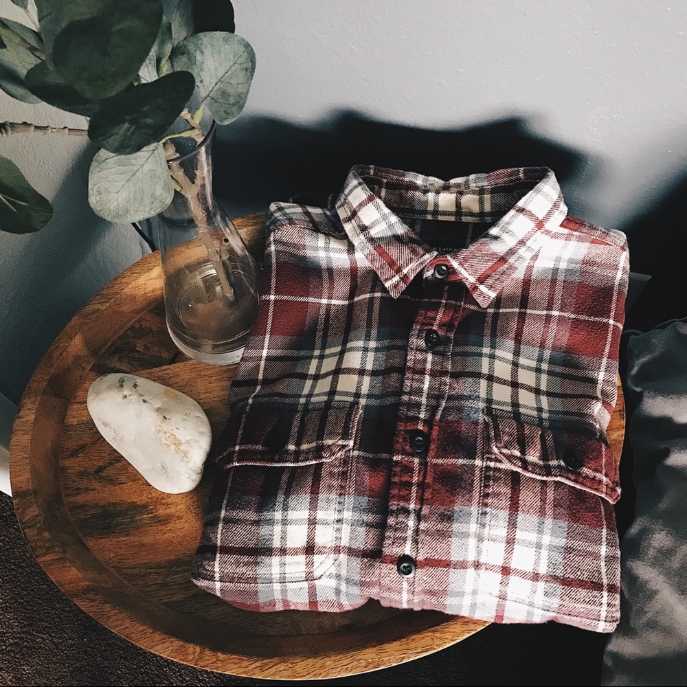 American Eagle Seriously Soft Thick Maroon Flannel
